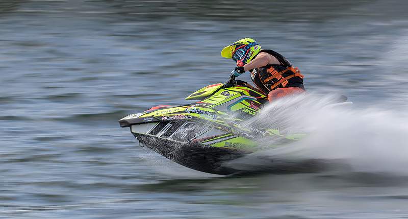 2_Flat Out_David Schenck_.jpg - Flat Out