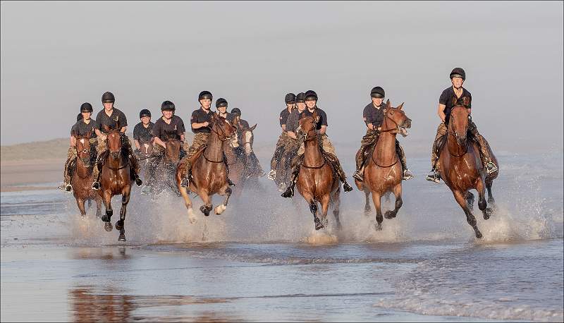 i1108.jpg - Royal Horse Artillery Holkham Beach
