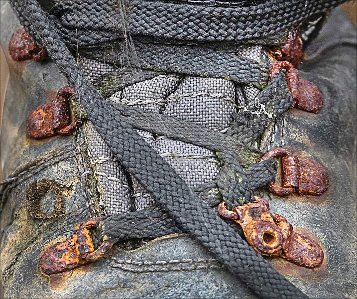 The Missing Eyelet.jpg - The Missing Eyelet