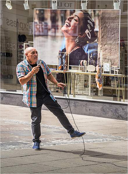 The Enterainer_Barry Freeman.jpg - The Leaver - Parliament Square