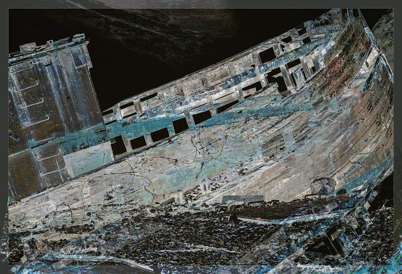 Storm At Sea_Janice Unitt_set.jpg - Set