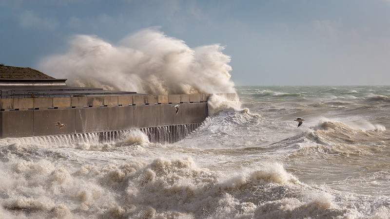 Stormy Weather_Ian Miller_Set.jpg