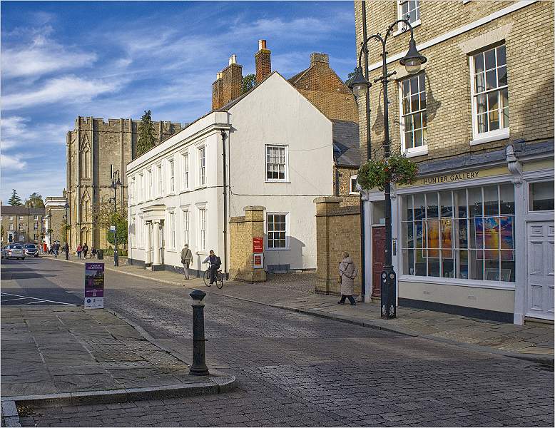 BURY ST EDMUNDS_David Ryland_Opern.jpg - BURY ST EDMUNDS