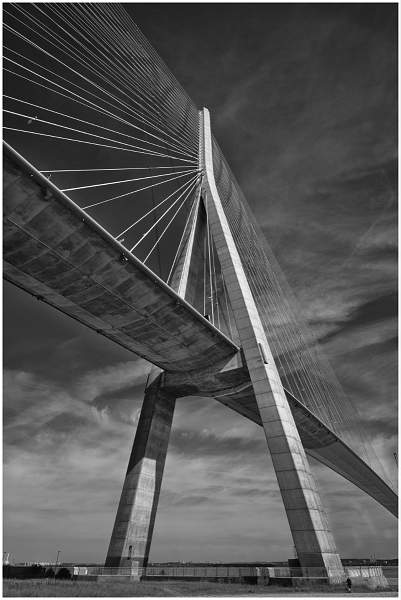 Pont_de_Normadie_IainBlacklaw_Set.jpg - DPI 4 Monthly Comp 22-23