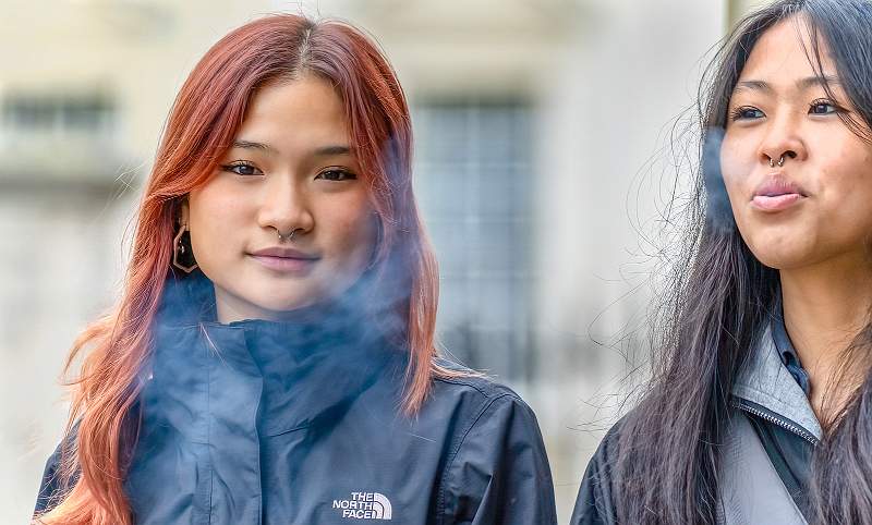 Smoke-bomb_Ian-Swann_open.jpg - Monthly competition, open