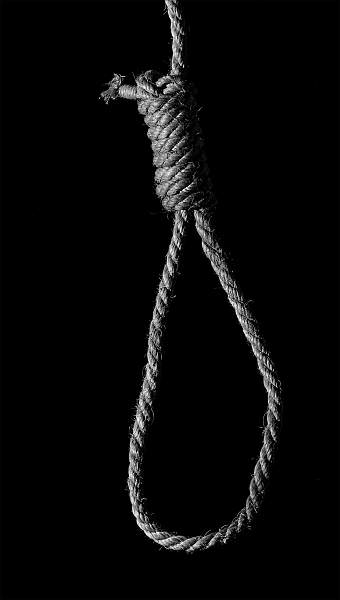 Terror_David Pryke_Set.jpg - Knots- Set