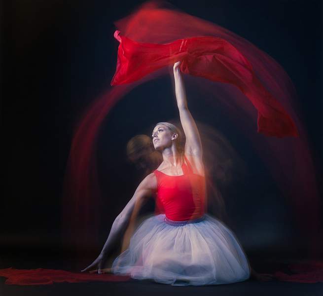 Motion in Red_Tim Keenan_Set.jpg - I.D.P.S  DPI Comp No.2Set subject "Red"