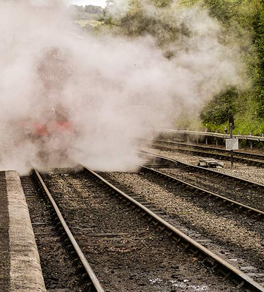 Hidden in the cloud_Dennis Kell_set.jpg - Hidden in the Cloud