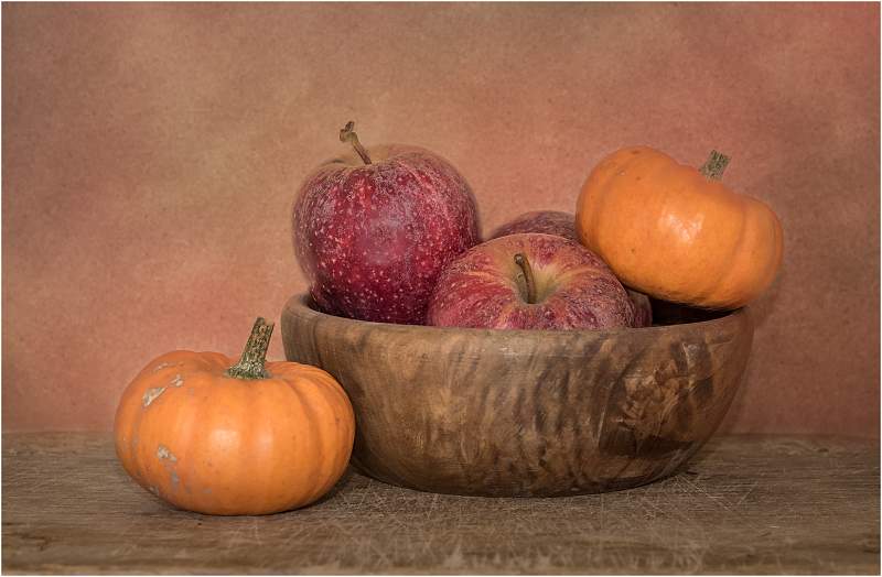 October_Lindsey Saunders_Open.jpg - Open