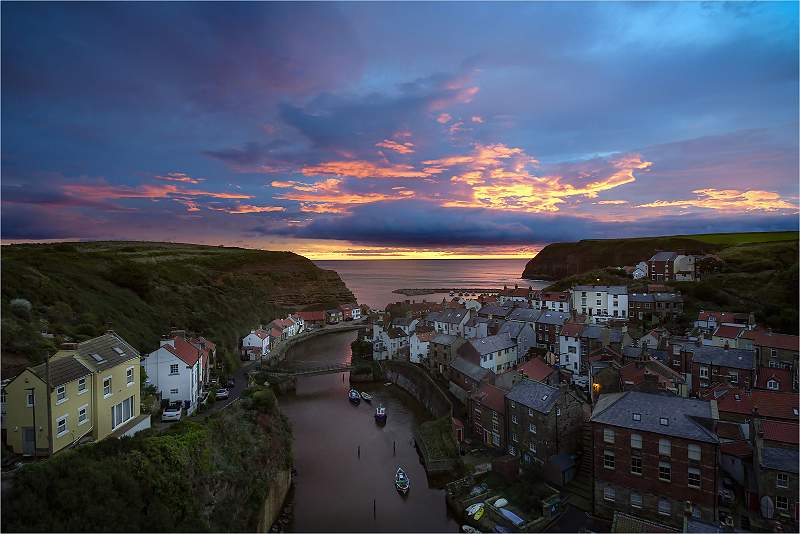 Sun Rise over Staithes_Malcolm Bumstead_Open.jpg