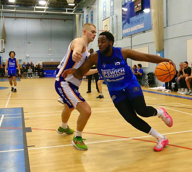 Rio drives the baseline_William Carson_Open.jpg - Open/DPI competition 2-04/11/2024