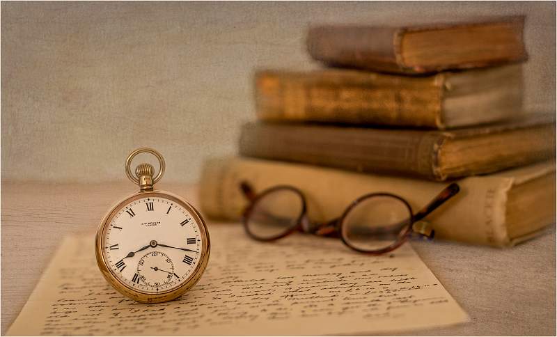 Grandad's Watch_Lindsey Saunders_Set.jpg - Set Numbers