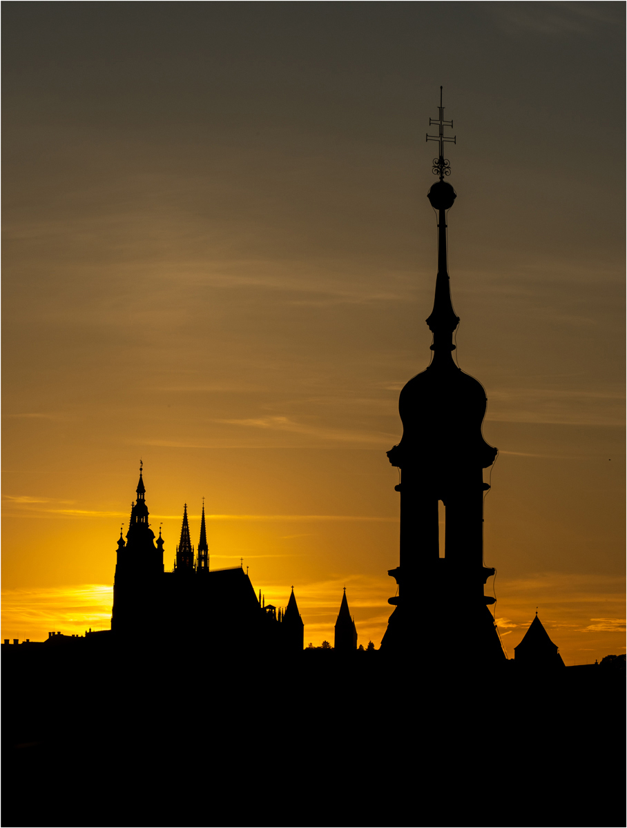 Sunset-over-Prague_Ian-swann_open.jpg