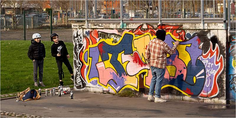 8 Graffiti Lesson_Julie Browne.jpg - Steeds Cup