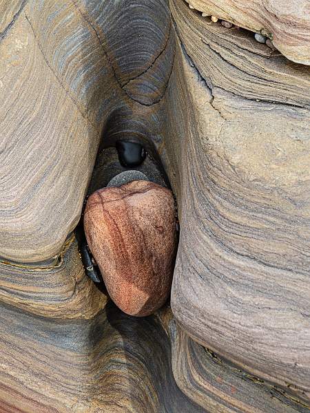 Cyril Hall Cup (Colour Pictorial) - Spittal Rocks 2 - David Robinson.jpg