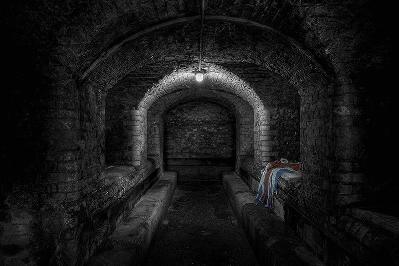 04.jpg - The Caponier