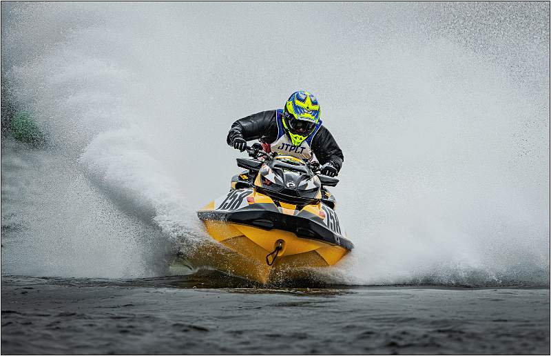 Jetski Racing01.jpg - Jet-Ski Racing, Wyboston Lakes
