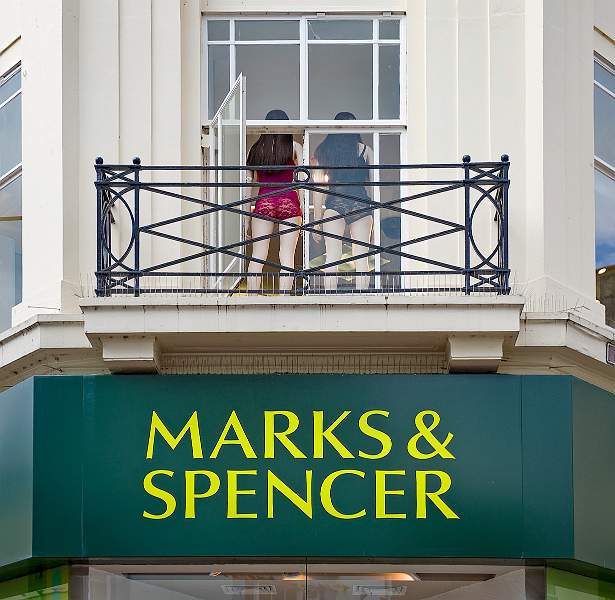 Rear window_Ian-Swann_set.jpg - mothly competition, setentered as a print