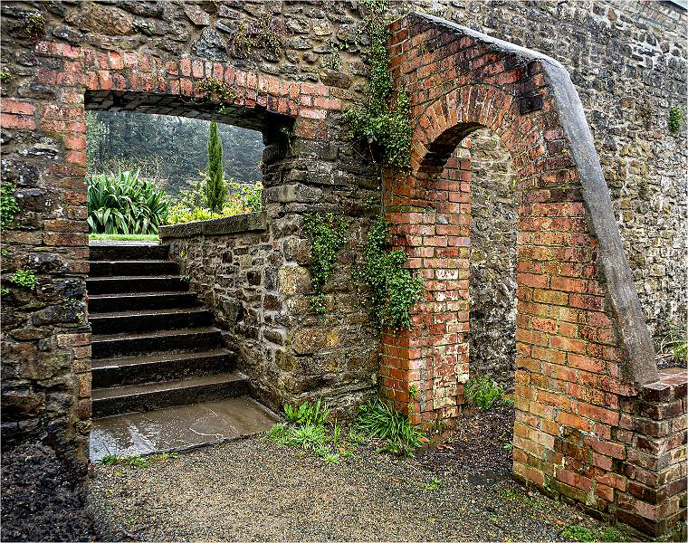 Garden Arches_AlisonHance_open.jpg - Print Comp No 2  Open