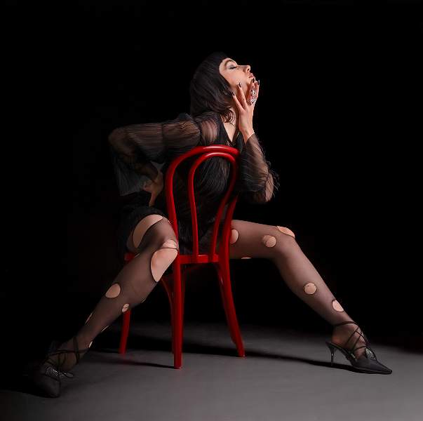 Angles-on-a-Red-Chair_Ian Swann_open.jpg - Monthly competition, openentered as a print