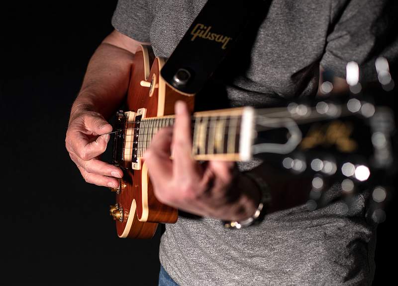 Hitting The Note_Graham Wood_Open.jpg - Print 'Feathers' - Open