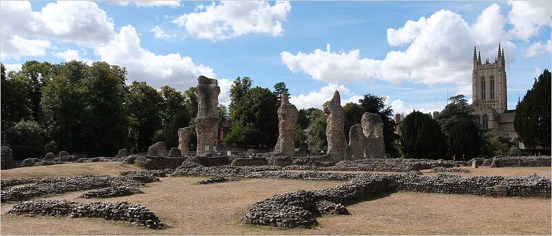 Abbey Ruins 1.jpg