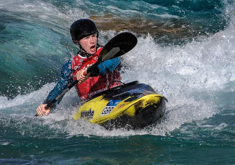 Kayak Cross 2 Colour.jpg